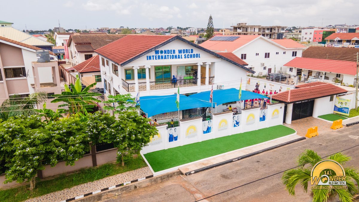 Aerial view of the Wonder World International School campus building